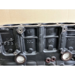 Blok silnika CAY 03L021BK blok CAY 1.6 TDI