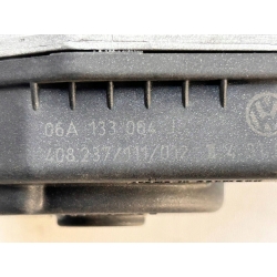 Volkswagen Golf IV przepustnica 06A133064J