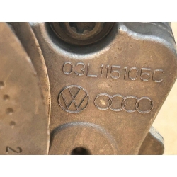 Volkswagen Crafter Passat Golf Octavia Pompa olejowa 03L115105C