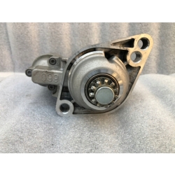 Rozrusznik 02Z911023N VW Audi 1.6 TDI CAY